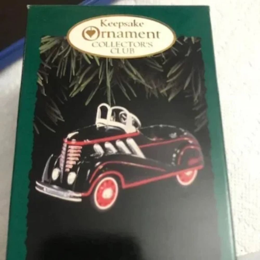 NIB Hallmark 1937 Steelcraft Auburn